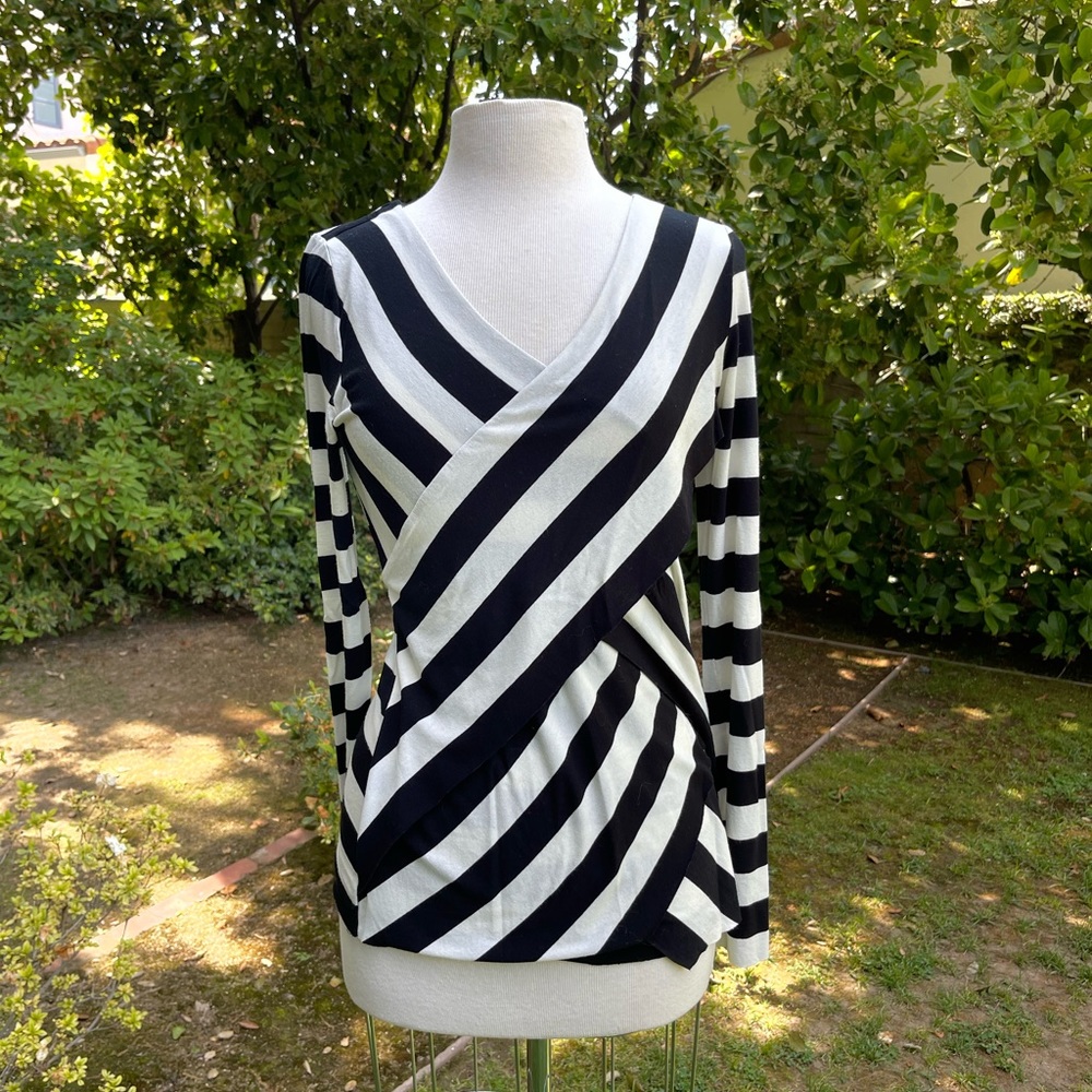 Vince Camuto striped blouse - size S